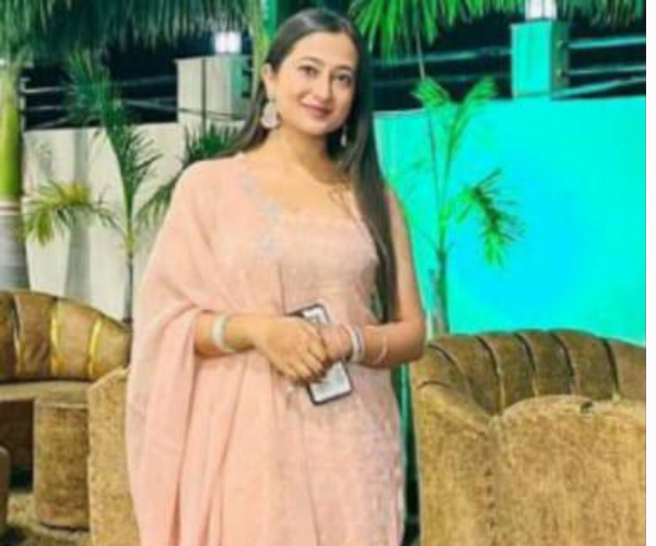 Simran Khanna